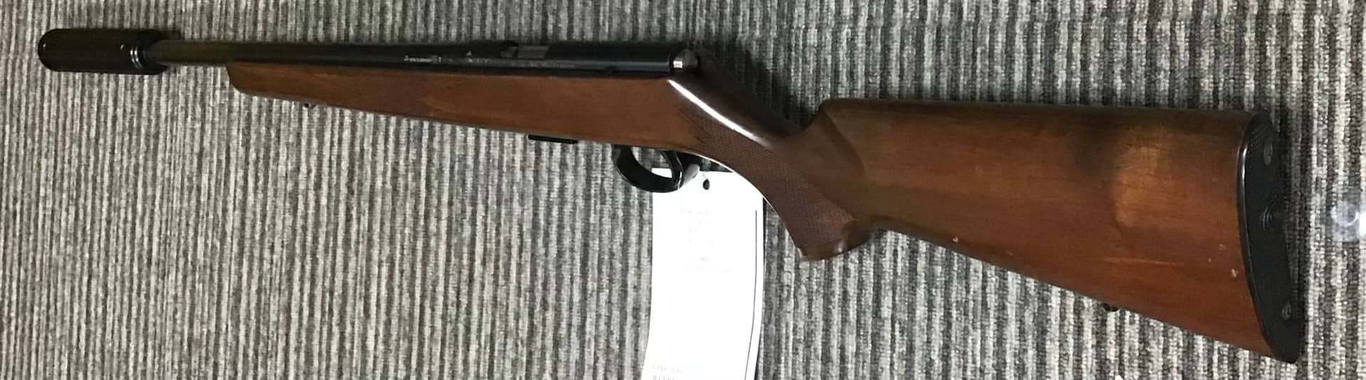 Anschutz .17 HMR 1517 thumbnail 3