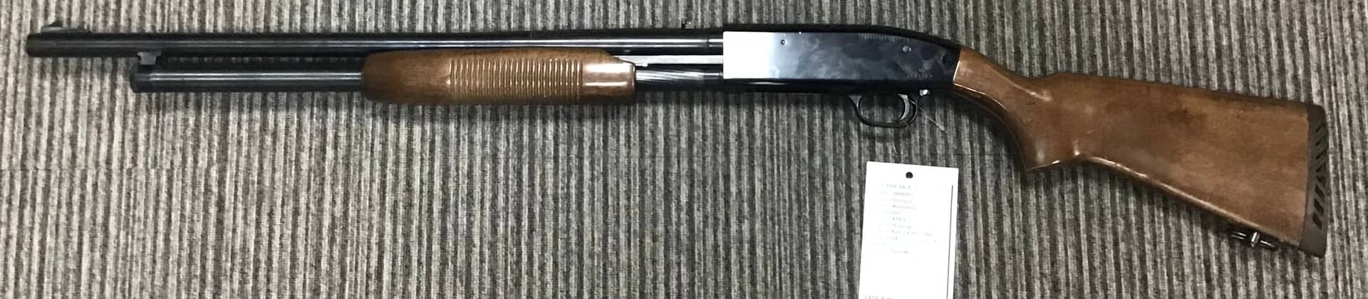 Mossberg 12 gauge 500 thumbnail 2
