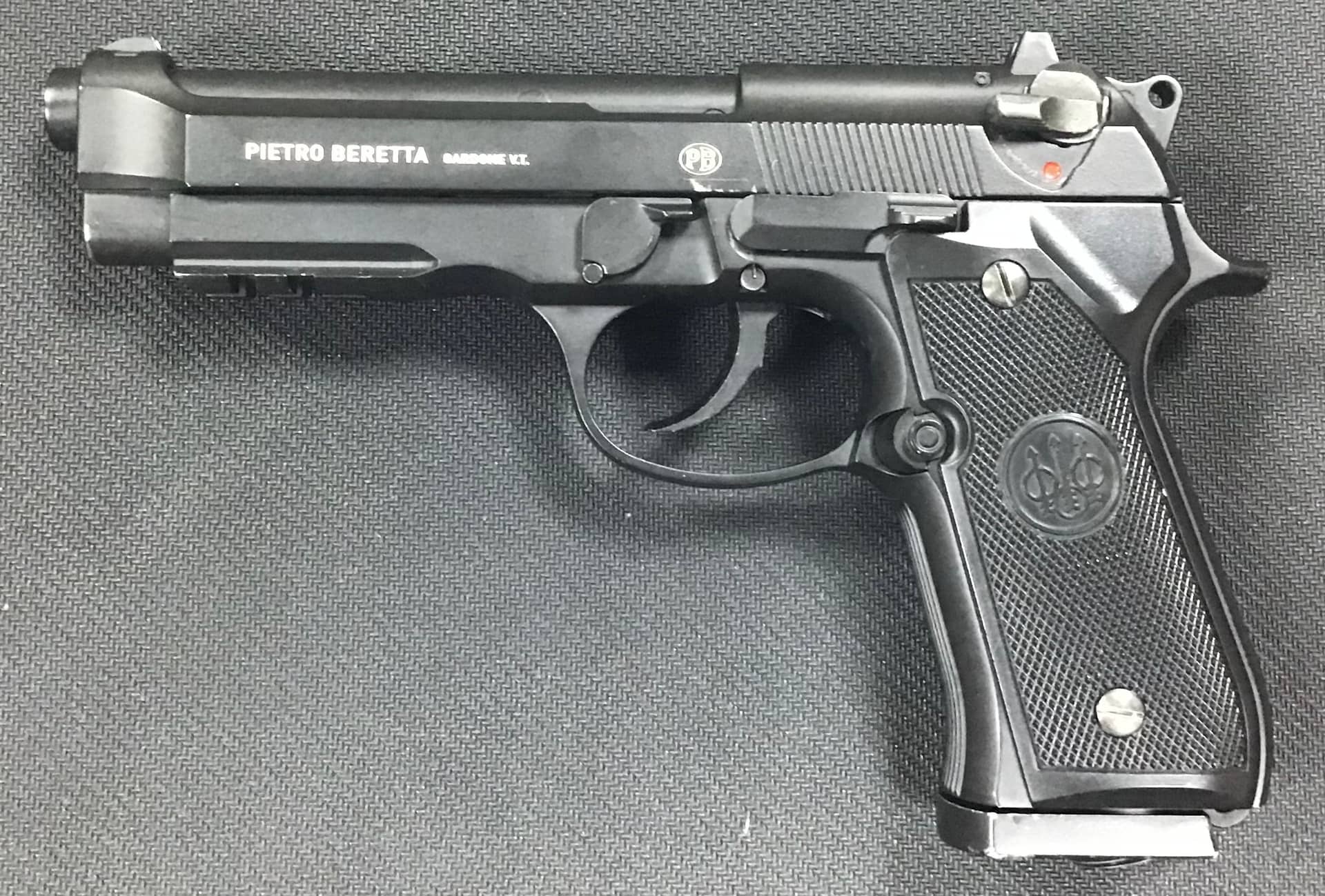 Umarex .177 (BB) Beretta M92A1 thumbnail 4