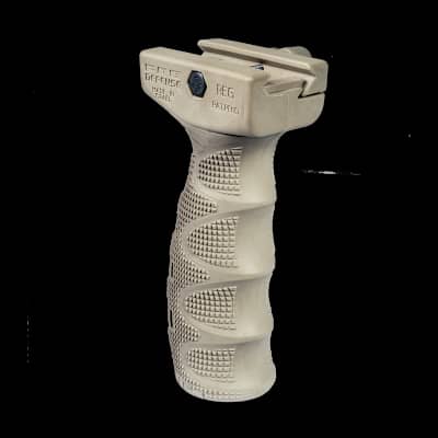 FAB Defense AR15 Rubberised Ergonomic Foregrip Tan