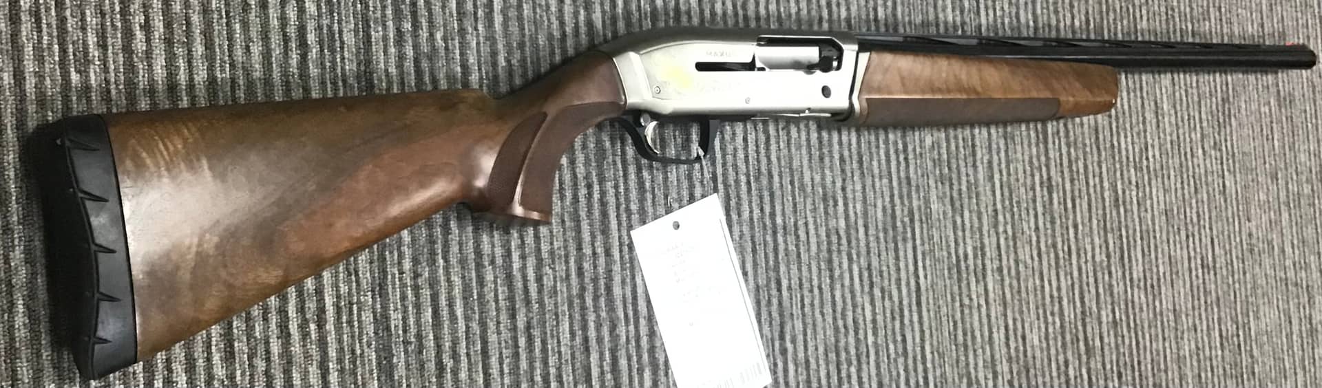 Browning 12 gauge Maxus Premium Grade 3 thumbnail 2