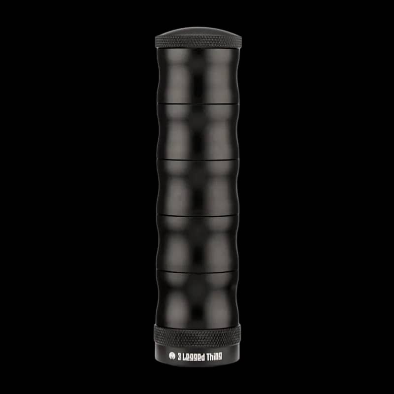 3 Legged Thing Reservoir Moderator Short Wavy Black