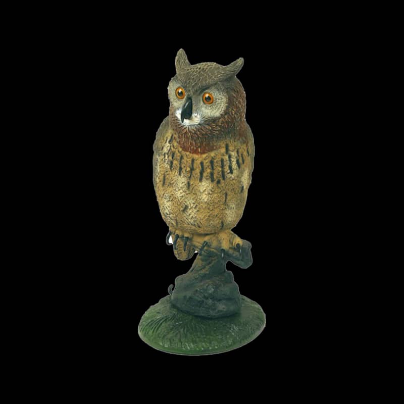 Great Horned Owl Decoy - Image 1