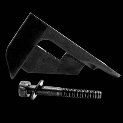 Ergo AK Grip Adapter To AR (Flat Top)